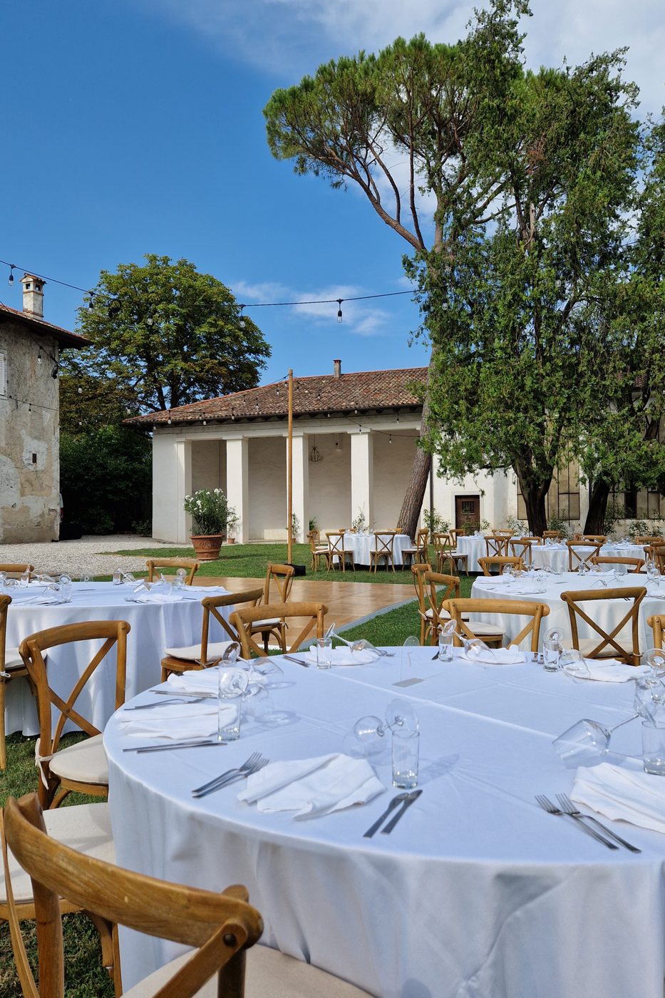 How to Choose the Right Venue for Your Event (Without Overspending)